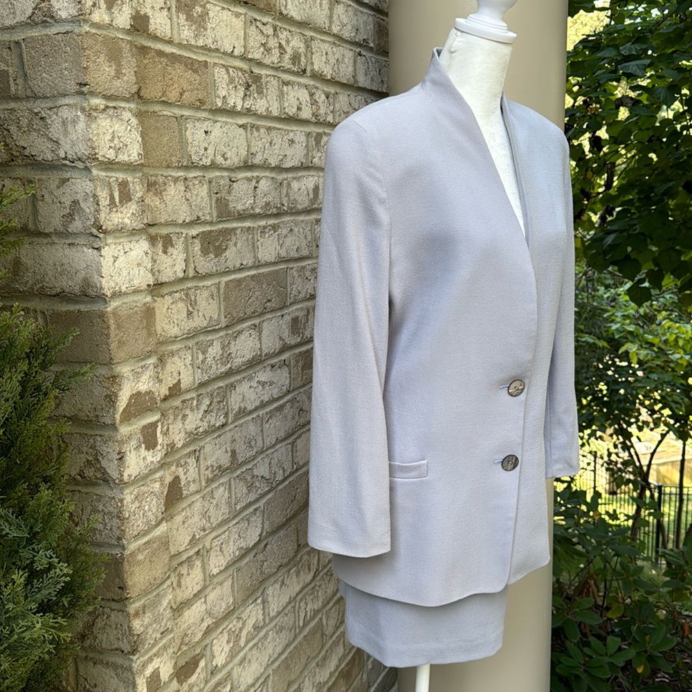 Linda Allard For Ellen Tracy 2 Piece Lilac Suit
